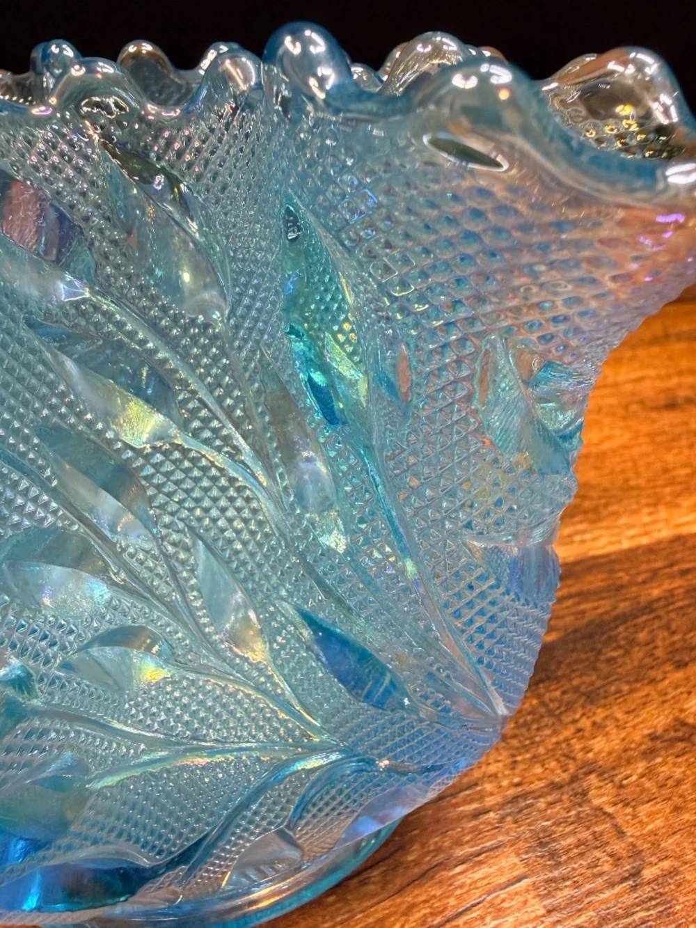 1980s WESTMORELAND Blue Iridescent Vase